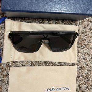 Louis Vuitton men’s sunglasses